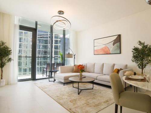 Amazing 2BDR with Lagoon view in District One 13 Al Merkadh