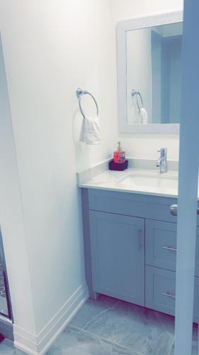 Galería fotográfica de Garden Avenue Homes Free Parking en Brantford