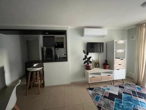 Télévision ou salle de divertissement dans l'établissement Depto Maximo en condominio central 3D 1B Parking Excelente Conectividad,Atención Empresas-Facturas