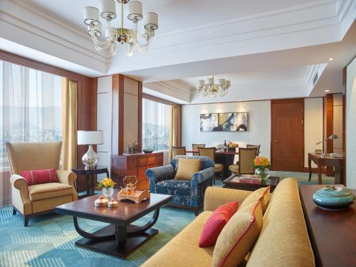Ruang duduk di Shangri-La Ulaanbaatar