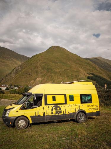 Foto da galeria de best camper van in tbilisi em Tbilisi