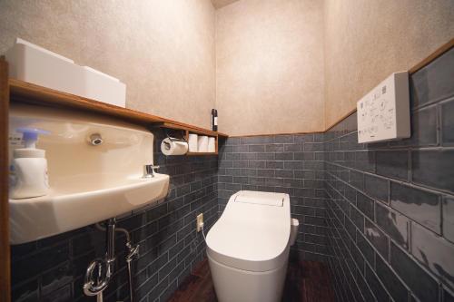 Ένα μπάνιο στο 045 Hostel Yoshidamachi