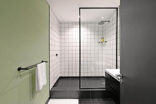 Ένα μπάνιο στο Amazing city pad - No Load Shedding