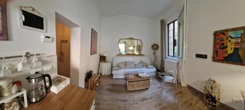 Minimal Chic Apartment Garden Free Parking Bologna 5 Min to Center photo 6