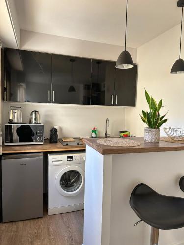 Un été à Cannes, Studio cosy à 10' de la Croisette