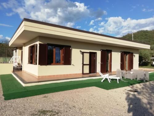 Το κτήριο όπου στεγάζεται  το bed & breakfast
