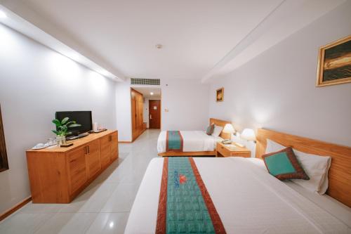 Gallery image of Petro Hotel in Vung Tau