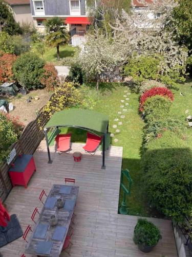Maison terrasse et jardin à proximité de Paris