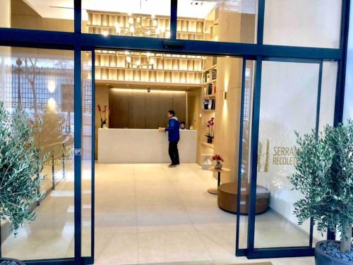 BEST LOCATION IN THE CITY OF MADRID! 166