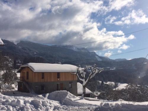 Φωτογραφία από το άλμπουμ του Chalet Saint-François-de-Sales - Arâches-La-Frasse σε Arâches-la-Frasse