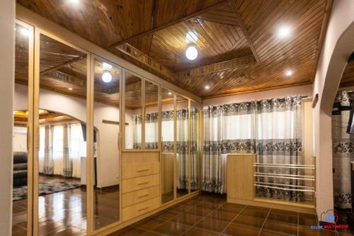 Koupelna v ubytování Mathanda Guest House