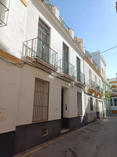 Ático 1 Terraza y sol en el Centro de Sevilla !!