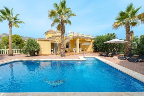 Cala Dor Villa 4 Bed 3 Bath Private Pool