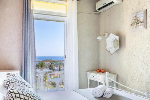 Foto dalla galleria di Skopelos Summer Nests - Ariadne Seaview Rooms a Stafylos