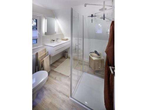 Ένα μπάνιο στο Modern apartment near centre