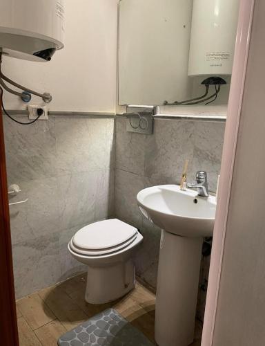 Private and cute appartement 13min central station