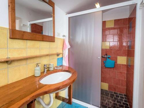 Phòng tắm tại Mesmerising apartment in Klek
