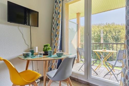 Balkón nebo terasa v ubytování Studio Escapade Normande - Welkeys