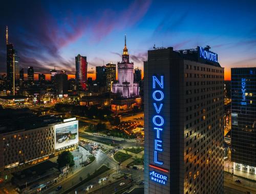 a view of the philadelphia skyline at night at Novotel Warszawa Centrum in Warsaw