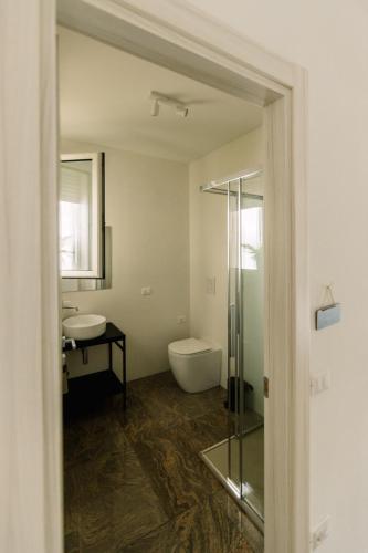 Bilik mandi di Martina’s Rooms