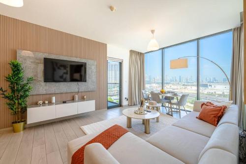 Marco Polo - Experience luxury living with Burj Khalifa views