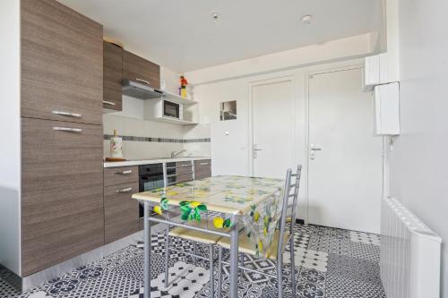 Gallery image of Budget apart downtown with parking in Charleville-Mézières
