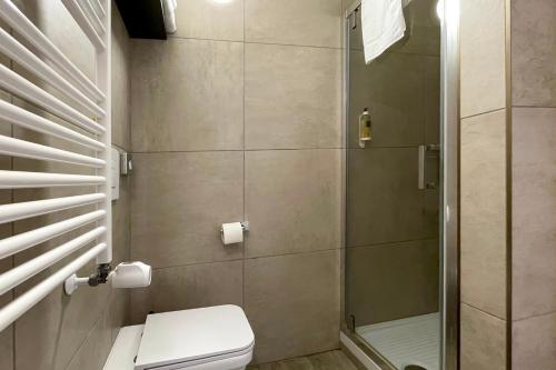 Ένα μπάνιο στο VILLA FENIX OSIO SOTTO 2