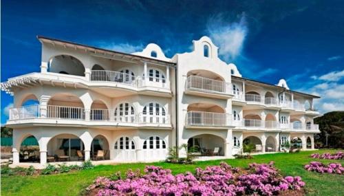 Royal Apartments 1 bedroom apartment sea views