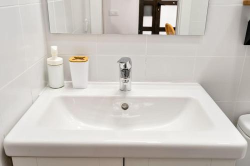 Lodging Apartments Almirall Beach B2
