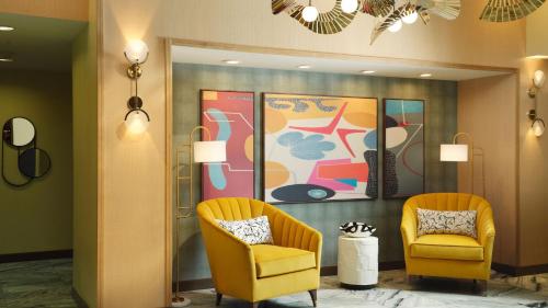 Burton House, Beverly Hills, A Tribute Portfolio Hotel photo 67