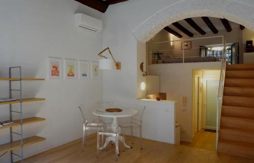 Studio Apartment Navigli Darsena