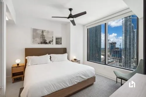 Stylish Apartments with Partial Ocean Views in Downtown! photo 97