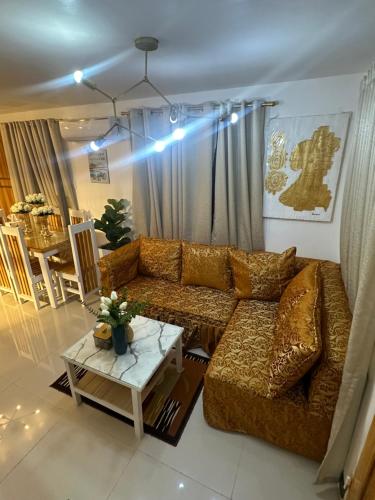 Χώρος καθιστικού στο Elyana's Staycation
