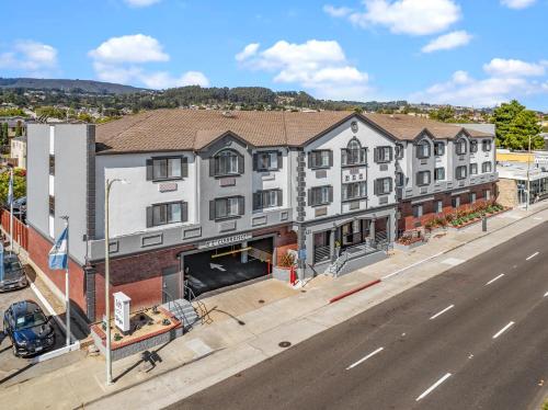 an overhead view of a building on a city street at Hotel Skye San Francisco Airport SFO FREE SHUTTLE! in San Bruno