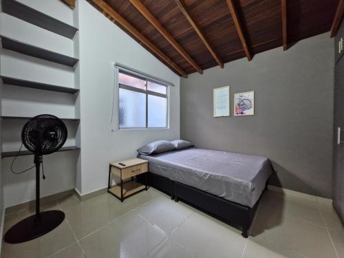 Postel nebo postele na pokoji v ubytování 302 Apartamento Completo en Medellín