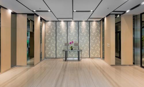 Φωτογραφία από το άλμπουμ του 2BR Fully furnished Apartment at Setiabudi Sky Garden Kuningan στην Τζακάρτα