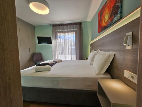 Athens Serenity by YHA