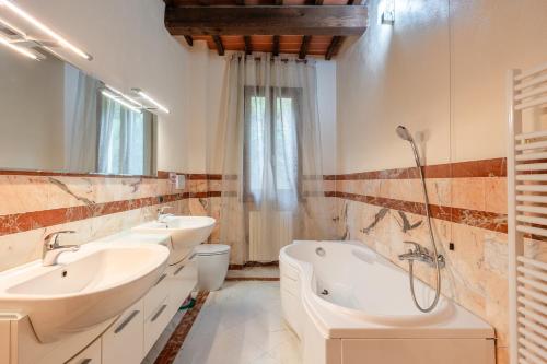 Koupelna v ubytování Villa Serafina