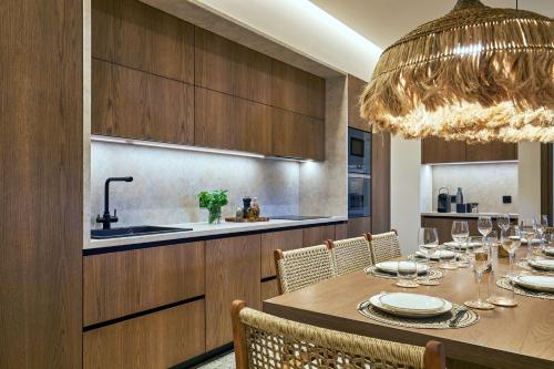 Kaptara Premium Ground Floor Unit with 2 Jaccuzis-Part of Kaptara Villa complex