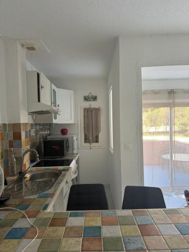 Grand Studio Cabine proche plage et port