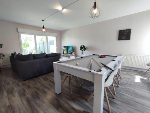 Photo de la galerie de l'établissement LE CIRRUS - Maison paisible - Proche Belle Isle, à Châteauroux