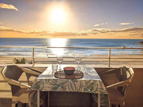 Apartamento en la playa con garaje