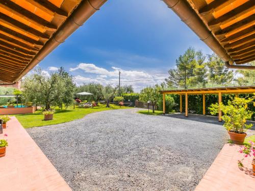 Zahrada ubytování Holiday Home Casale L'Uliveta by Interhome