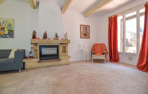 Maison de Village avec jardin dans Centre historique