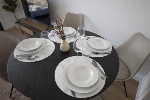 FLH Gaia Flat with Balcony