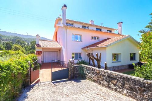 Copa Cabanas - House in Quiet Area with Patio