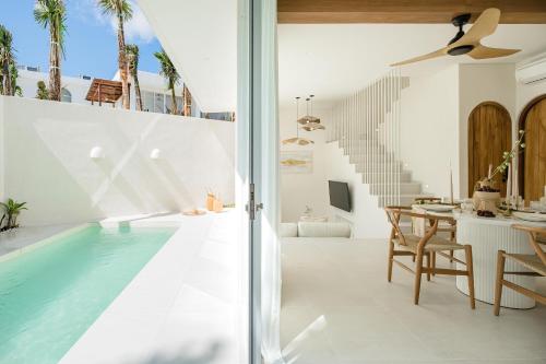 Πισίνα στο ή κοντά στο Mazari Villas