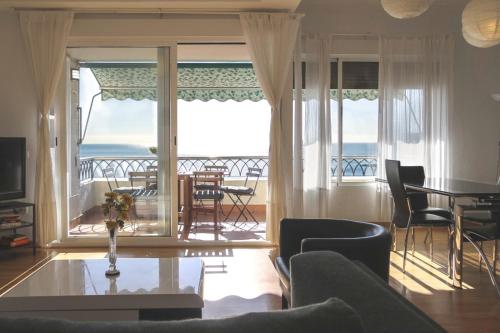Apartamentos Bahía Alicante