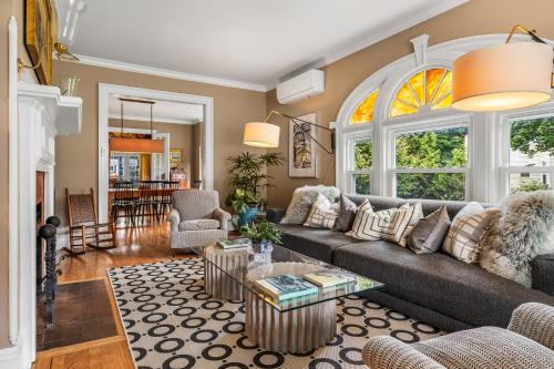 Gallery image of Luxurious Hidden Gem in the Heart of Manchester Center in Manchester Center