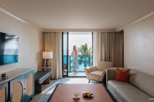 Posezení v ubytování Tideline Palm Beach Ocean Resort and Spa